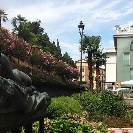 Atelier Hotel Design Gardone Riviera Buitenkant foto